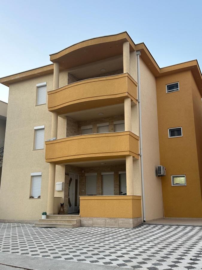 Apartments Edona Ulcinj Exterior foto